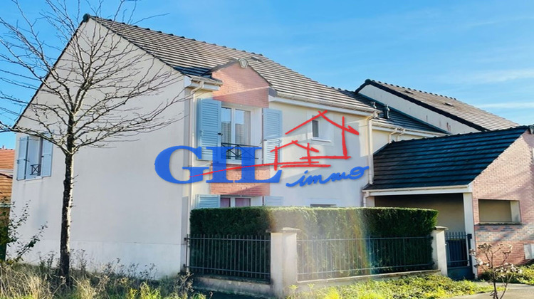 Ma-Cabane - Location Maison SAVIGNY-LE-TEMPLE, 117 m²