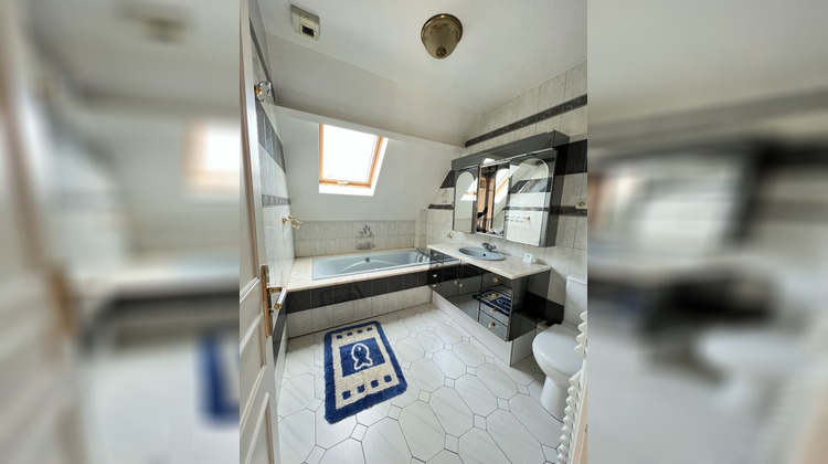 Ma-Cabane - Location Maison SAVIGNY-SUR-ORGE, 124 m²