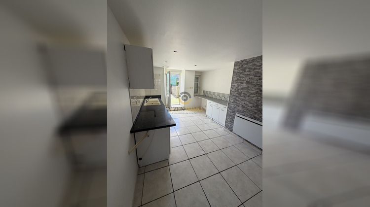 Ma-Cabane - Location Maison Secondigny, 92 m²