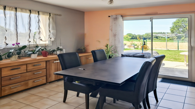 Ma-Cabane - Location Maison SENS-DE-BRETAGNE, 145 m²