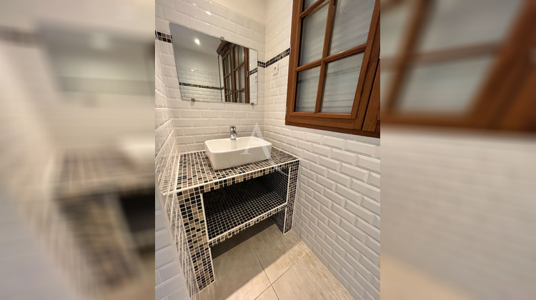 Ma-Cabane - Location Maison SERMAISE, 54 m²