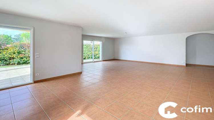 Ma-Cabane - Location Maison SERRES-CASTET, 116 m²