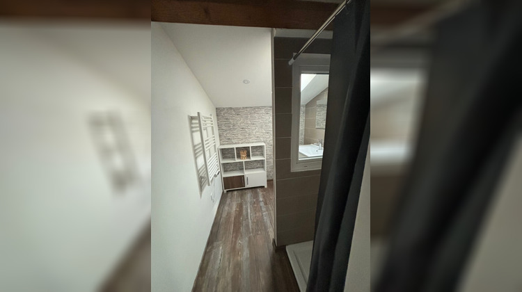 Ma-Cabane - Location Maison SERRIERES, 55 m²