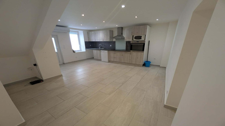 Ma-Cabane - Location Maison SERVIAN, 34 m²