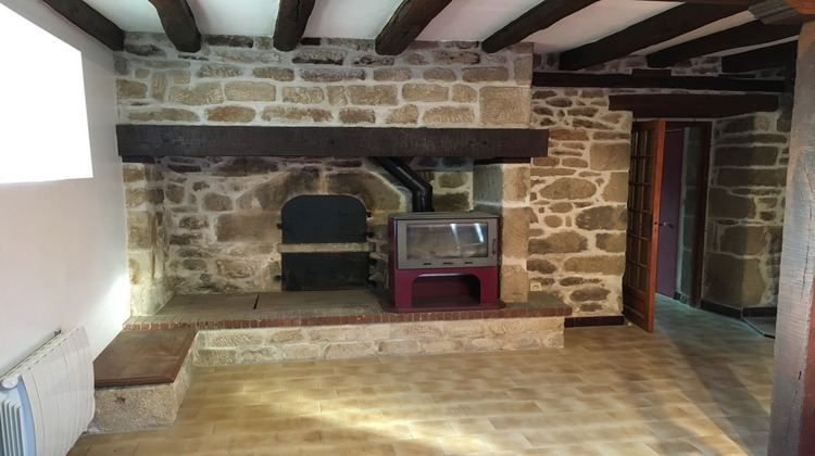 Ma-Cabane - Location Maison Servières-le-Château, 60 m²