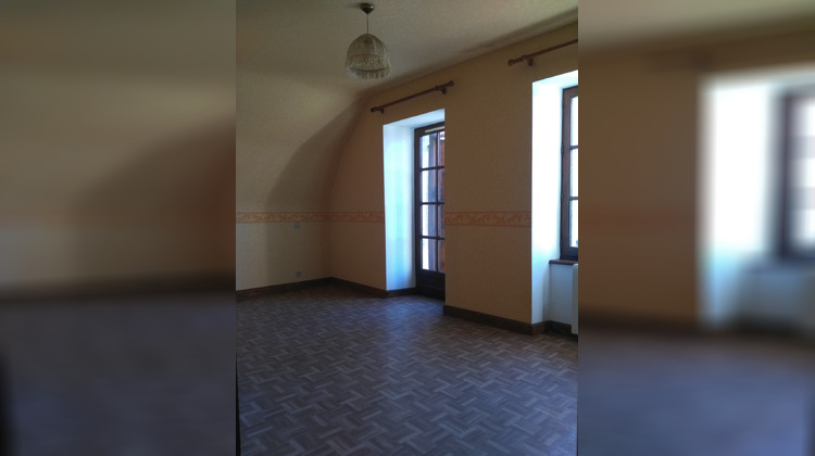 Ma-Cabane - Location Maison Servières-le-Château, 60 m²