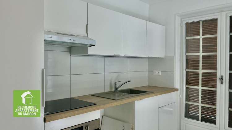 Ma-Cabane - Location Maison SICCIEU-SAINT-JULIEN-ET-CARISIEU, 124 m²