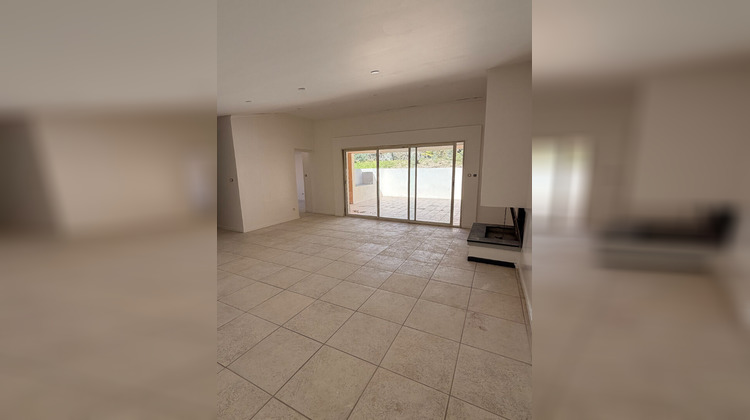 Ma-Cabane - Location Maison SIMIANE-COLLONGUE, 105 m²