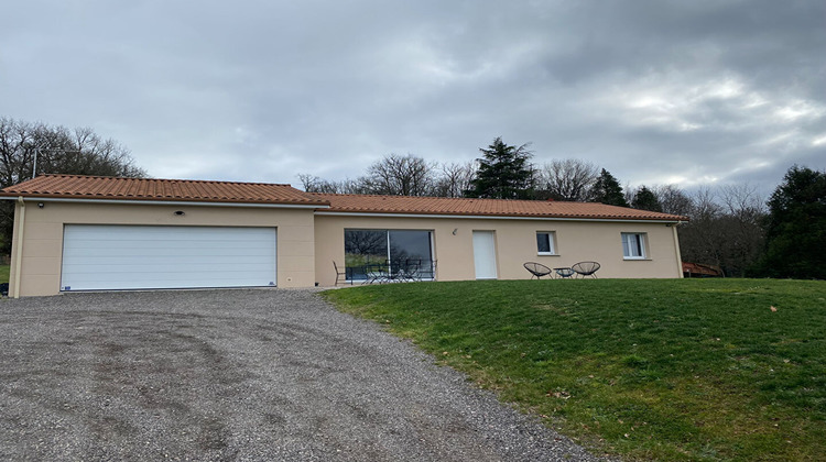 Ma-Cabane - Location Maison SOLIGNAC, 118 m²