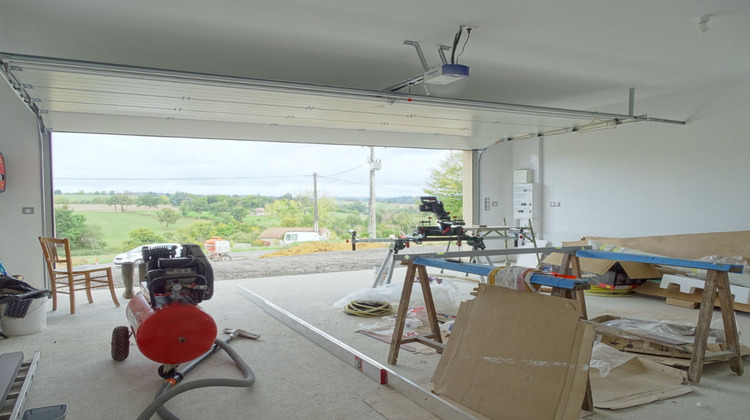 Ma-Cabane - Location Maison SOLIGNAC, 118 m²