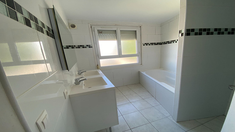 Ma-Cabane - Location Maison SOTTEVILLE-LES-ROUEN, 85 m²