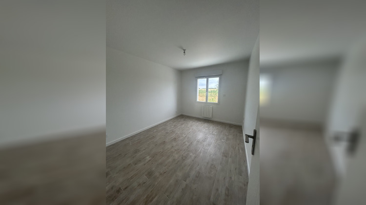 Ma-Cabane - Location Maison Soulignonne, 124 m²