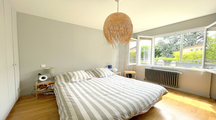 Ma-Cabane - Location Maison SURESNES, 108 m²