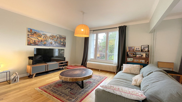 Ma-Cabane - Location Maison SURESNES, 110 m²