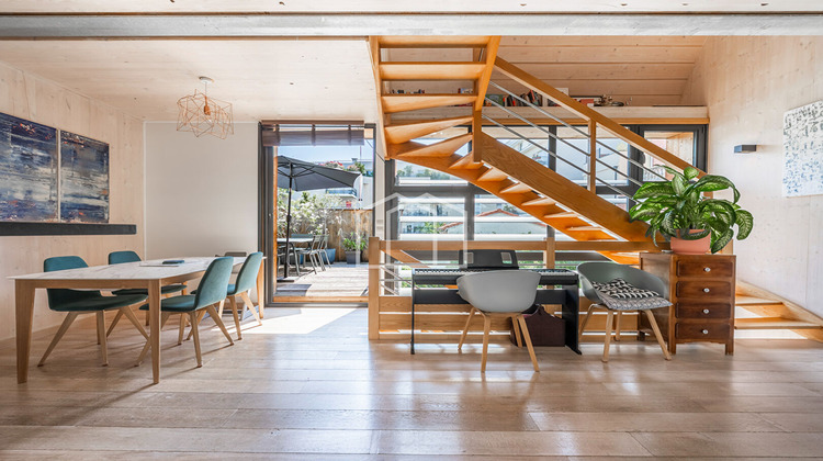 Ma-Cabane - Location Maison SURESNES, 164 m²