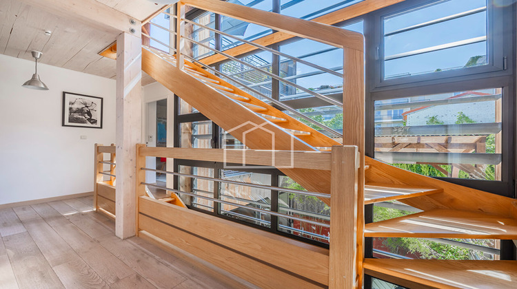 Ma-Cabane - Location Maison SURESNES, 164 m²