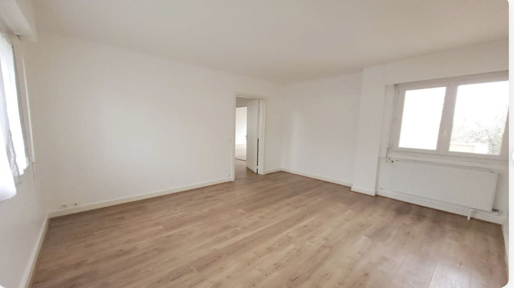 Ma-Cabane - Location Maison SURESNES, 145 m²