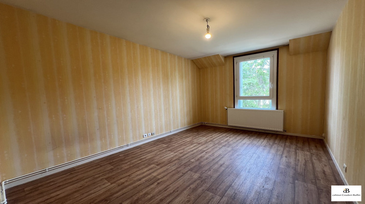 Ma-Cabane - Location Maison Sury-près-Léré, 90 m²