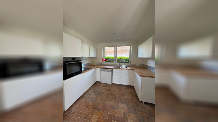 Ma-Cabane - Location Maison Téteghem-Coudekerque-Village, 211 m²
