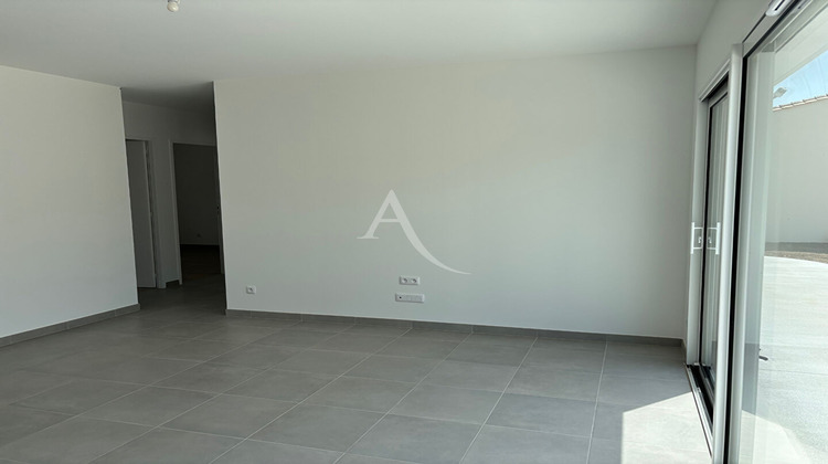 Ma-Cabane - Location Maison THAIRE, 79 m²