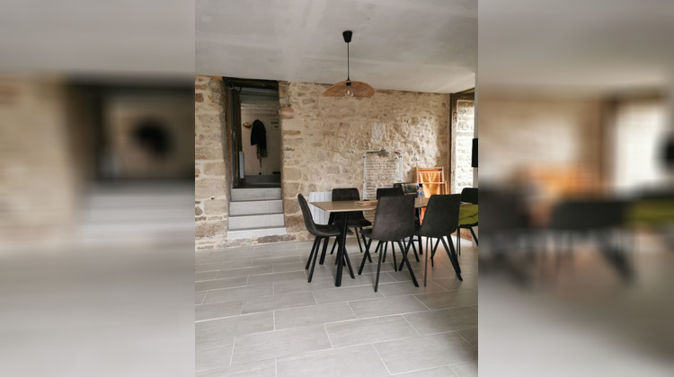 Ma-Cabane - Location Maison Thenon, 80 m²