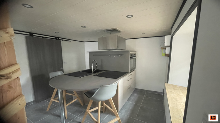 Ma-Cabane - Location Maison Thiers, 43 m²