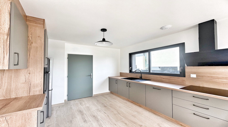 Ma-Cabane - Location Maison Thoiry, 108 m²