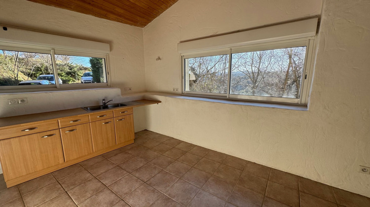 Ma-Cabane - Location Maison TOURNON-SUR-RHONE, 90 m²