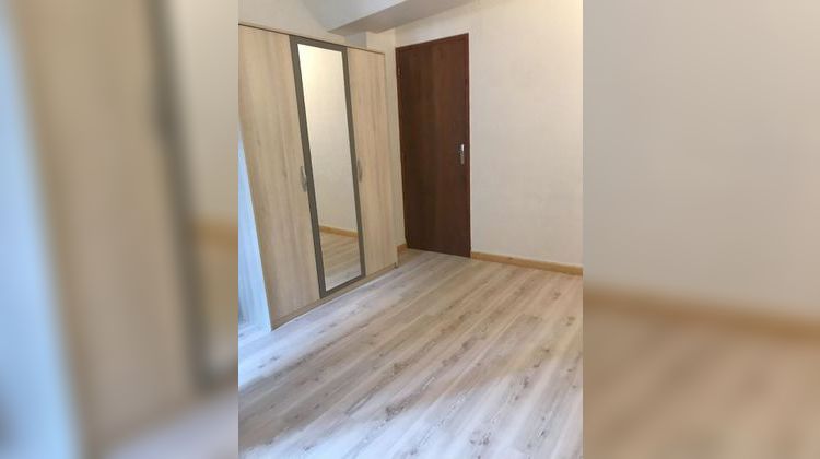 Ma-Cabane - Location Maison TOURNUS, 71 m²