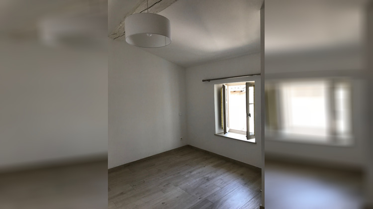 Ma-Cabane - Location Maison TOURNUS, 67 m²