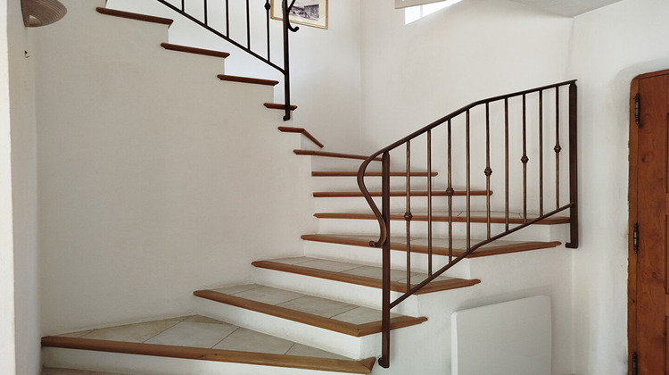 Ma-Cabane - Location Maison TOURRETTES-SUR-LOUP, 188 m²