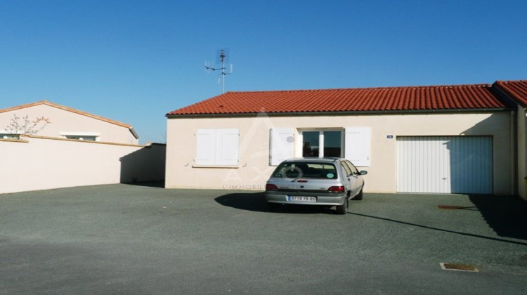 Ma-Cabane - Location Maison TREIZE SEPTIERS, 55 m²