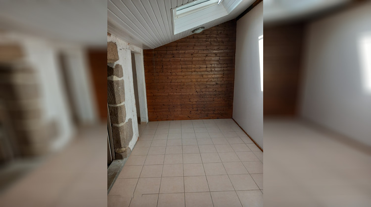 Ma-Cabane - Location Maison TREIZE-SEPTIERS, 94 m²