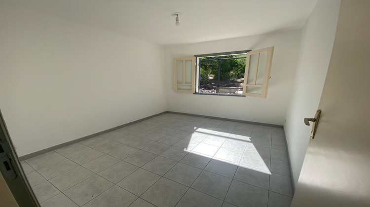 Ma-Cabane - Location Maison TROIS-BASSINS, 165 m²