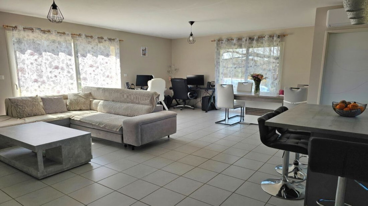 Ma-Cabane - Location Maison Uruffe, 84 m²