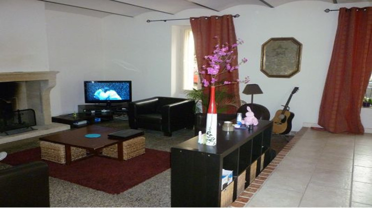 Ma-Cabane - Location Maison VACQUIERES, 133 m²