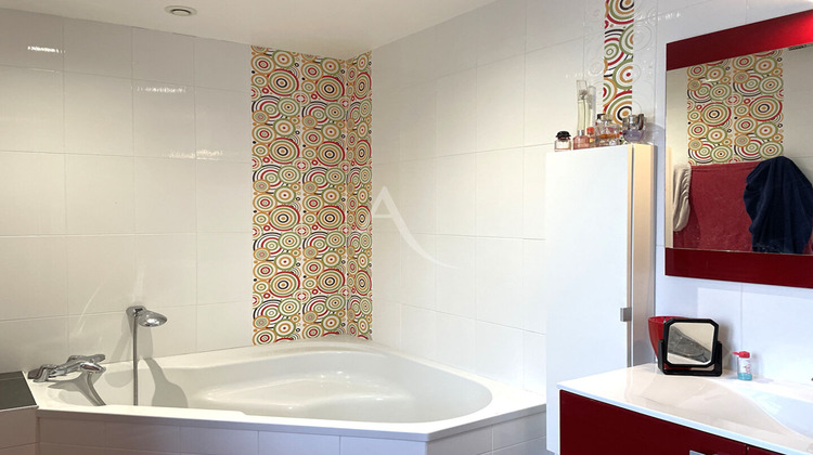 Ma-Cabane - Location Maison VAIRE, 167 m²
