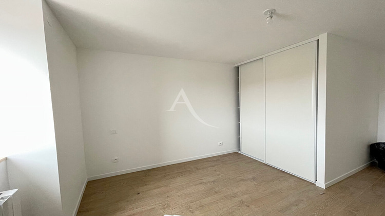 Ma-Cabane - Location Maison VALENCE-D'ALBIGEOIS, 85 m²