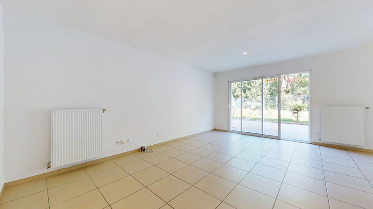 Ma-Cabane - Location Maison VALLEIRY, 85 m²