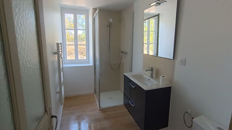 Ma-Cabane - Location Maison VALLIERE, 97 m²