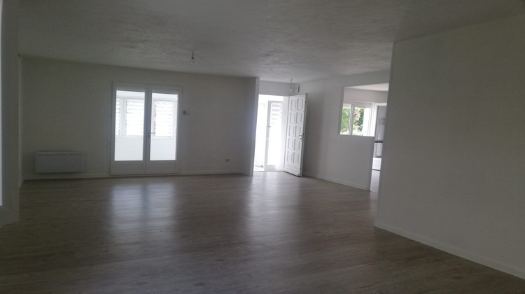 Ma-Cabane - Location Maison Valréas, 72 m²