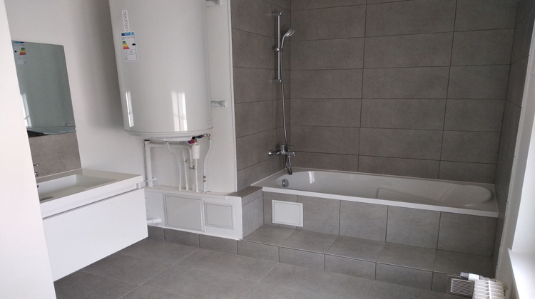 Ma-Cabane - Location Maison VARREDDES, 96 m²