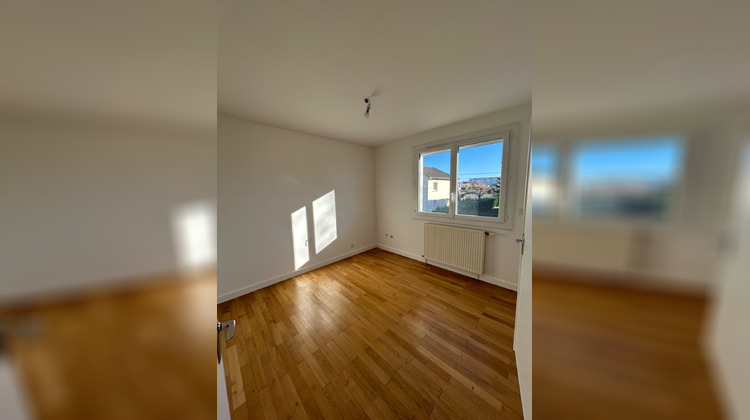 Ma-Cabane - Location Maison Veauche, 148 m²
