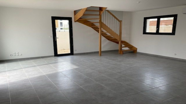 Ma-Cabane - Location Maison VENDARGUES, 79 m²