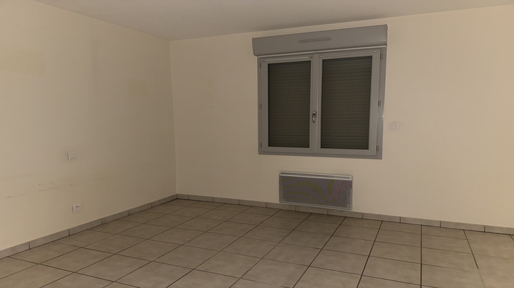 Ma-Cabane - Location Maison Vernantes, 50 m²