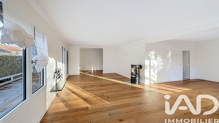 Ma-Cabane - Location Maison Verrières-le-Buisson, 164 m²