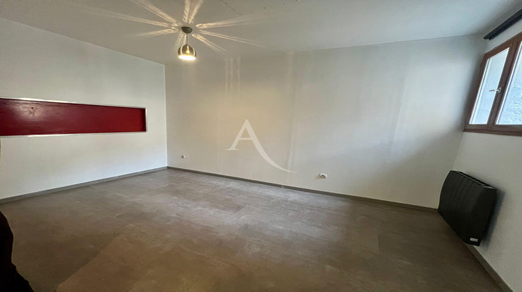 Ma-Cabane - Location Maison VERZEILLE, 55 m²