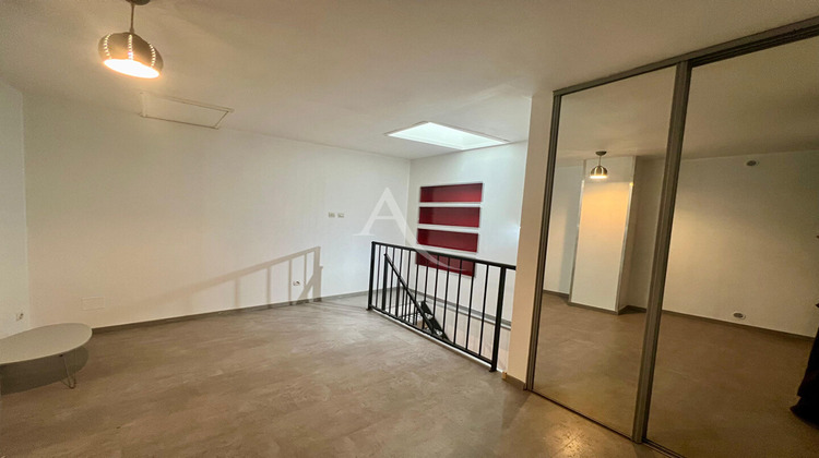 Ma-Cabane - Location Maison VERZEILLE, 55 m²