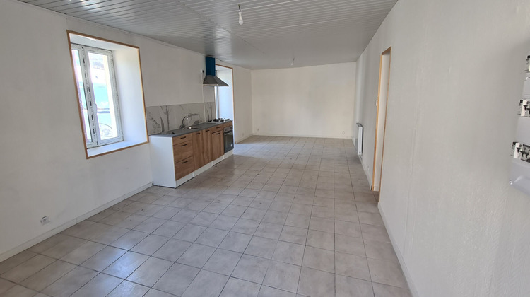 Ma-Cabane - Location Maison VEZET, 102 m²