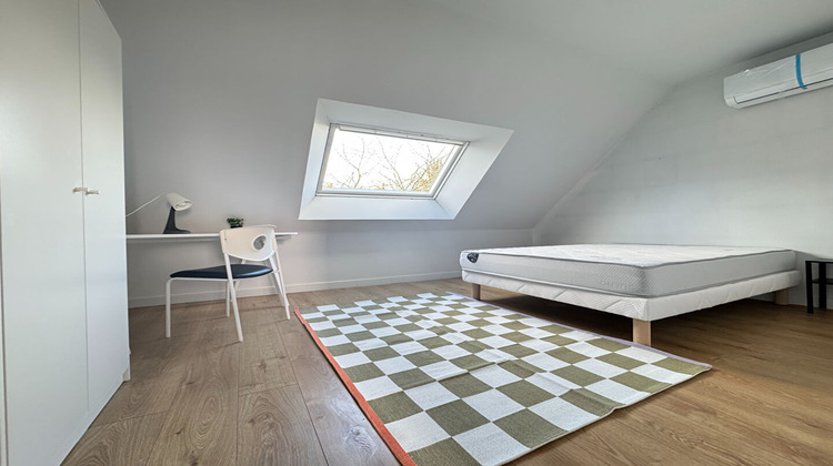 Ma-Cabane - Location Maison VEZIN-LE-COQUET, 155 m²